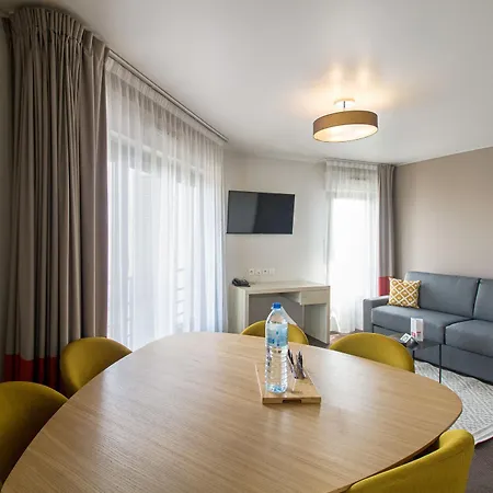 Confort Paris 3* Villejuif