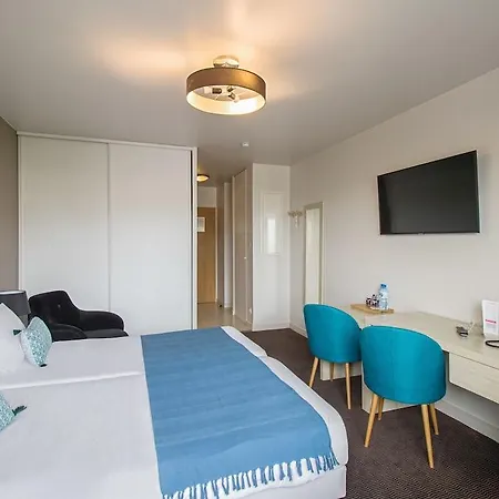 Confort Paris 3* Villejuif