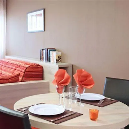 Confort Paris Hotel
